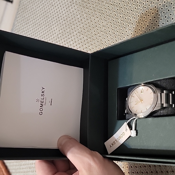 NWT GOMELSKY by Shinola Stainless Steel Watch MOP Face Gold Dial & Markers - Picture 13 of 16